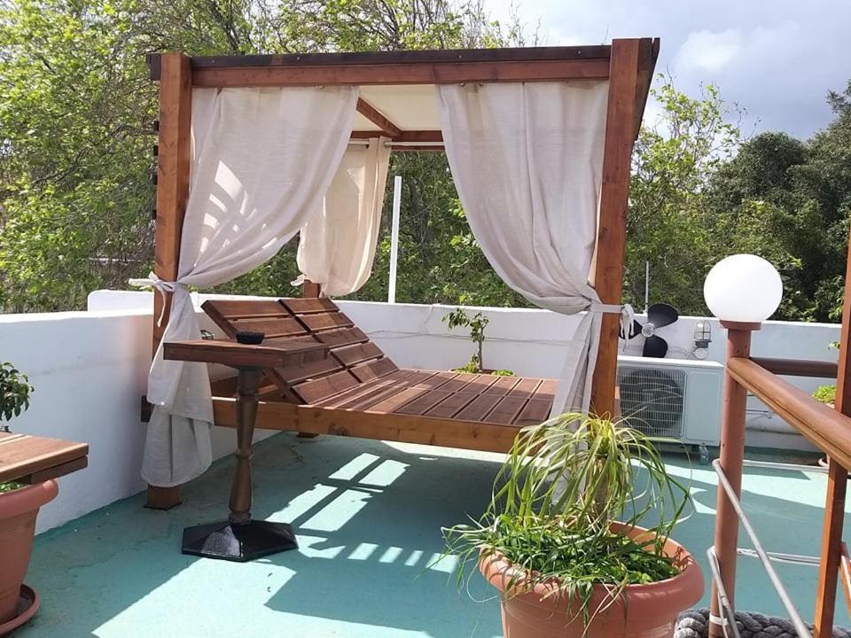 Mango Rooms Rhodes City Екстер'єр фото