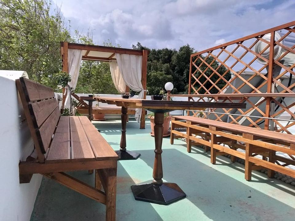 Mango Rooms Rhodes City Екстер'єр фото