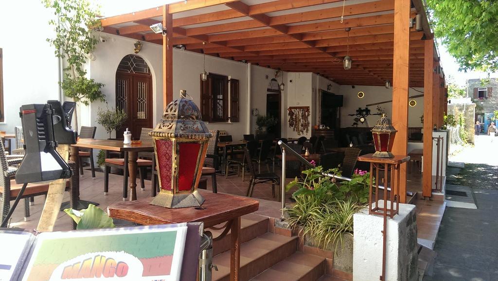 Mango Rooms Rhodes City Екстер'єр фото