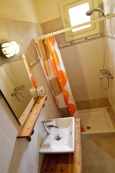 Mango Rooms Rhodes City Екстер'єр фото