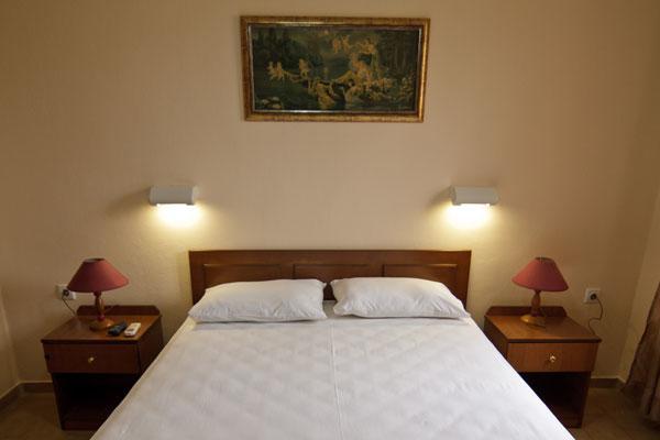 Mango Rooms Rhodes City Екстер'єр фото
