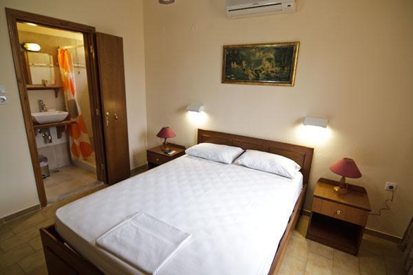 Mango Rooms Rhodes City Екстер'єр фото